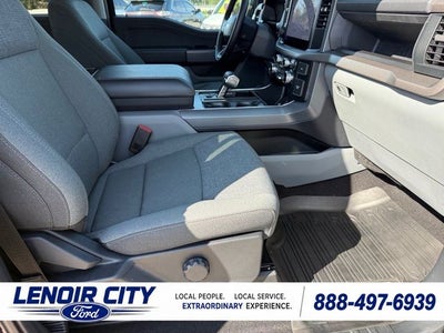 2025 Ford F-150 Lightning XLT