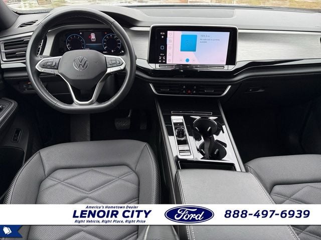 2024 Volkswagen Atlas Cross Sport 2.0T SE w/Technology