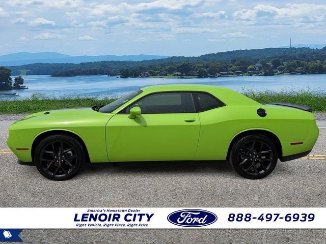 2023 Dodge Challenger SXT