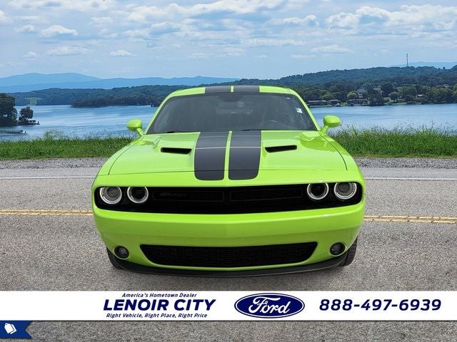 2023 Dodge Challenger SXT