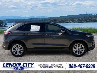 2020 Ford Edge Titanium