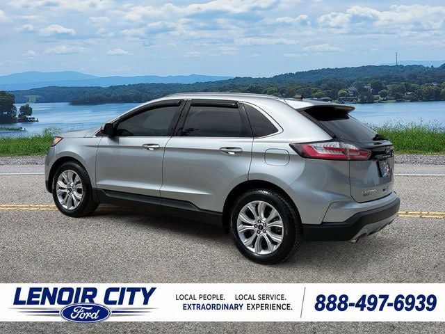 2022 Ford Edge Titanium