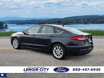 2020 Ford Fusion SE