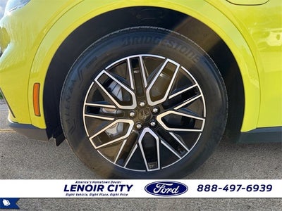 2025 Ford Mustang Mach-E Premium