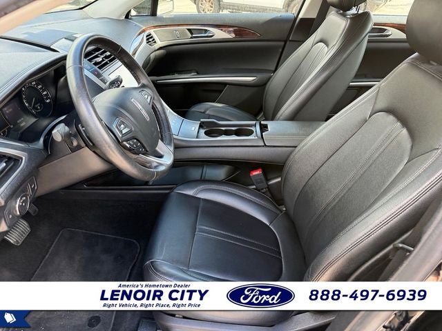 2016 Lincoln MKZ Base