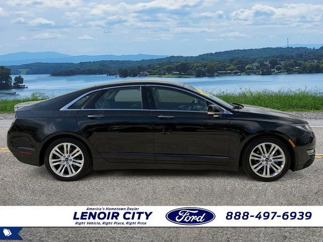 2016 Lincoln MKZ Base