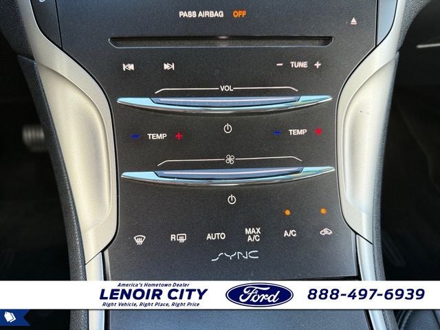 2016 Lincoln MKZ Base