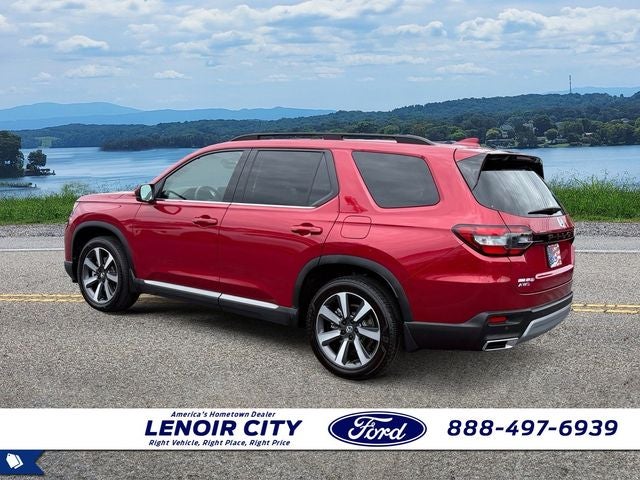 2025 Honda Pilot Touring