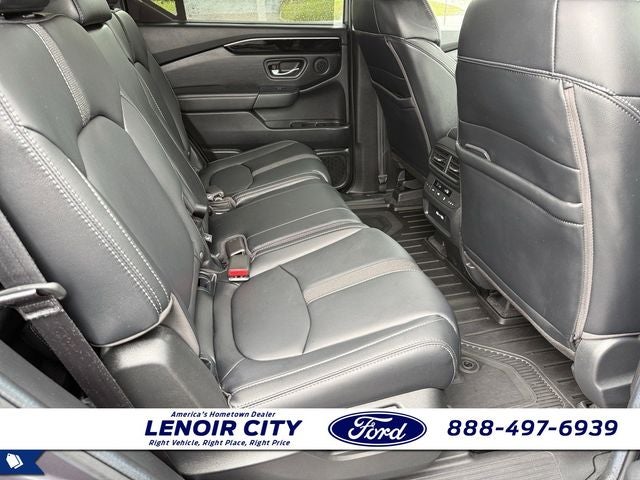 2023 Honda Pilot Touring