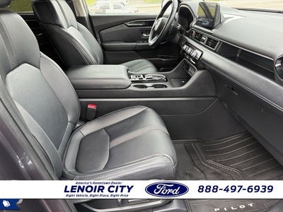 2023 Honda Pilot Touring