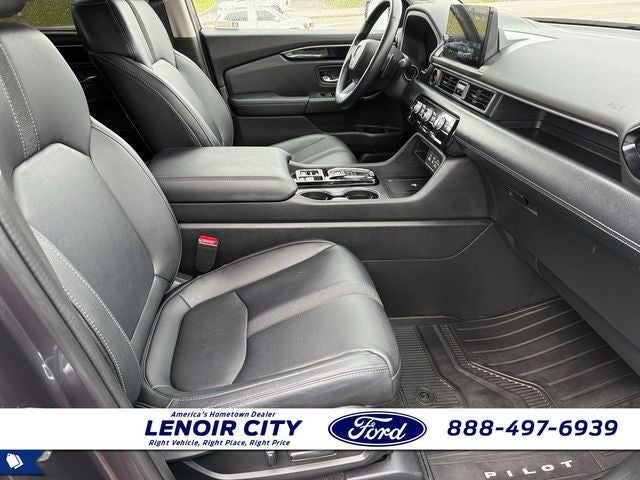 2023 Honda Pilot Touring