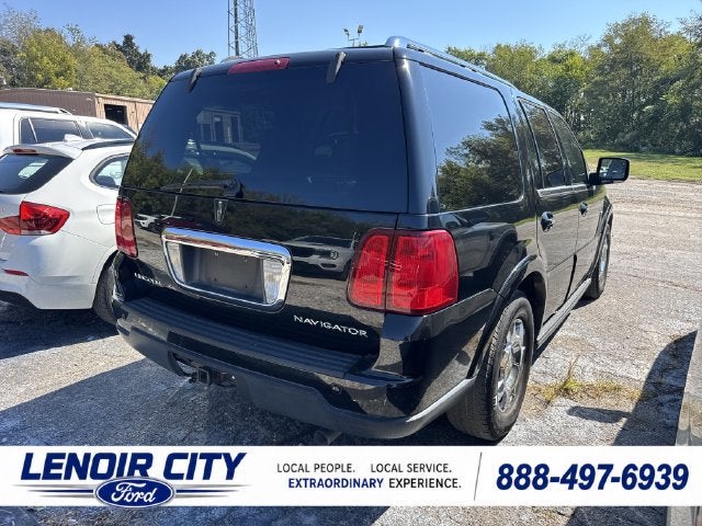 2006 Lincoln Navigator Base