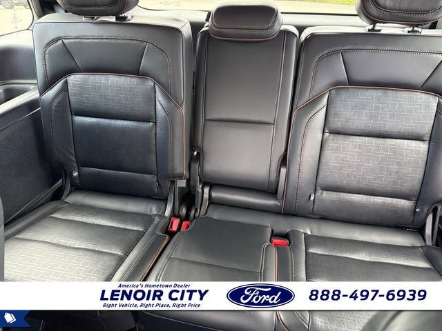 2025 Lincoln Navigator Black Label