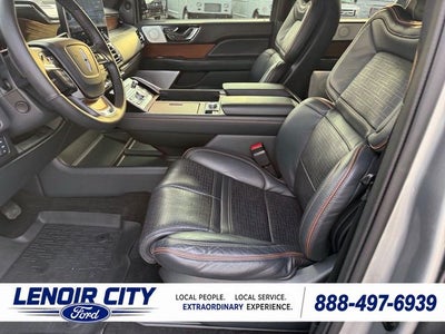 2024 Lincoln Navigator L Black Label