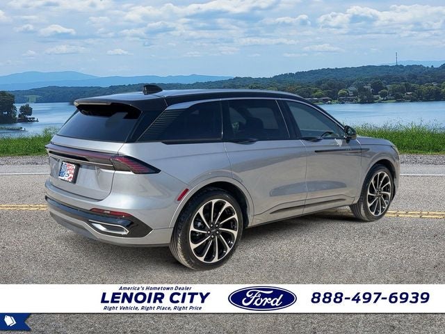 2025 Lincoln Nautilus Black Label