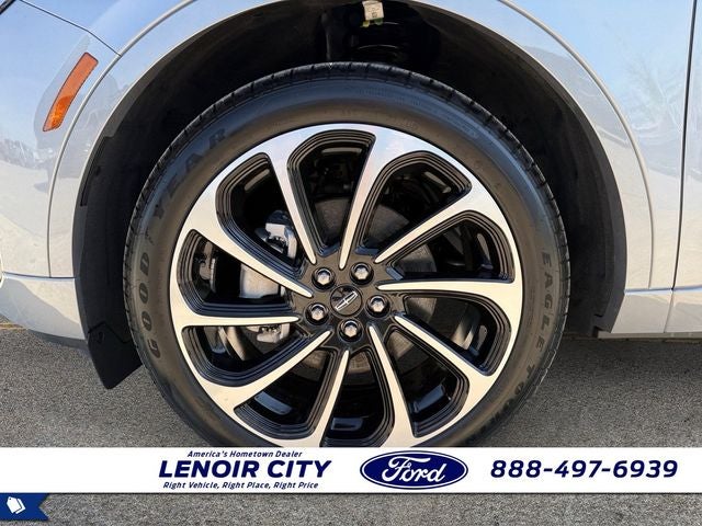 2025 Lincoln Nautilus Black Label