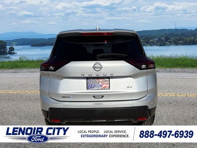 2024 Nissan Rogue SV