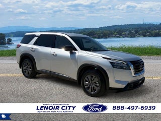 2023 Nissan Pathfinder S