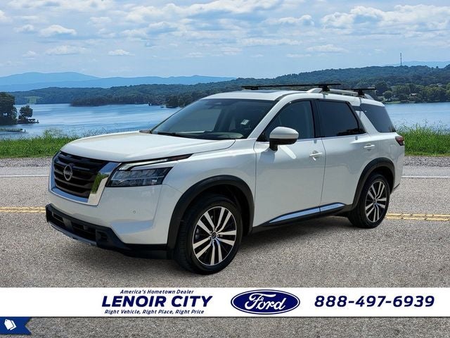 2023 Nissan Pathfinder Platinum