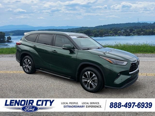 2023 Toyota Highlander XLE