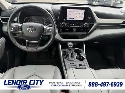 2023 Toyota Highlander XLE