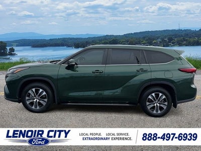 2023 Toyota Highlander XLE