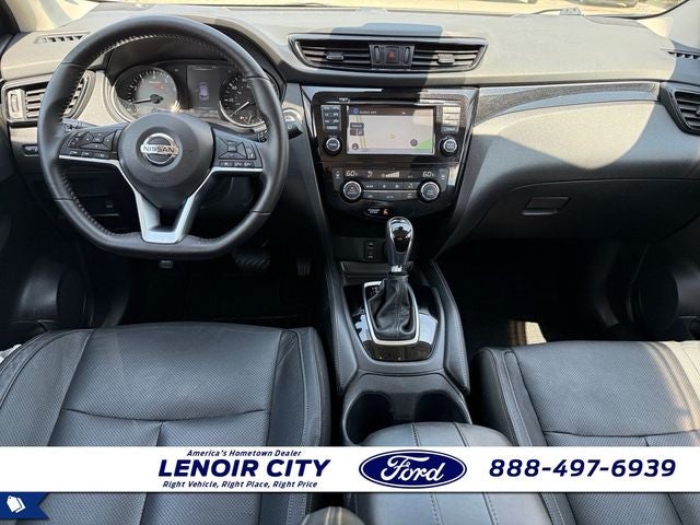 2017 Nissan Rogue Sport SL