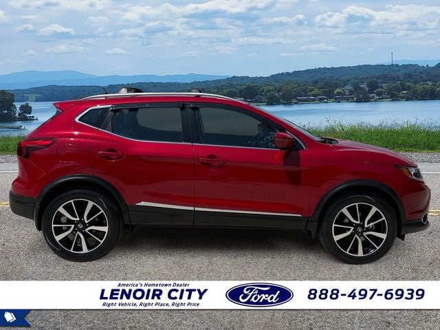 2017 Nissan Rogue Sport SL