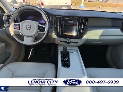 2025 Volvo XC60 B5 Core