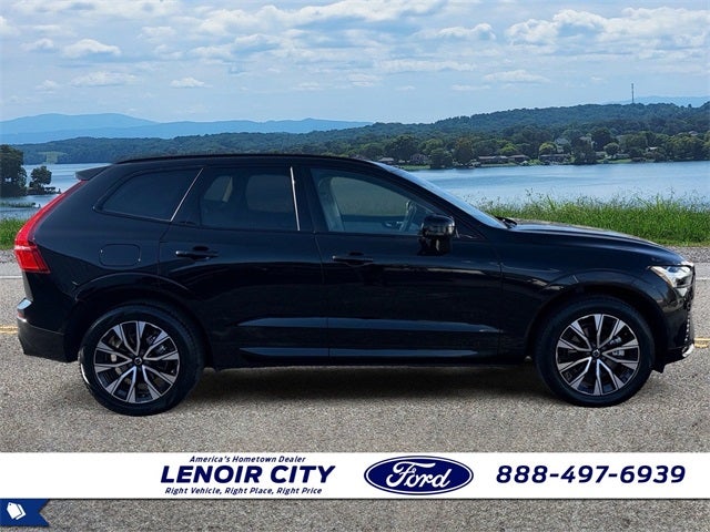 2025 Volvo XC60 B5 Core