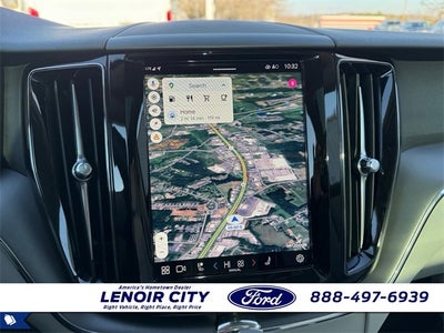 2025 Volvo XC60 B5 Core