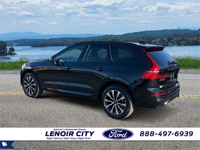 2025 Volvo XC60 B5 Core