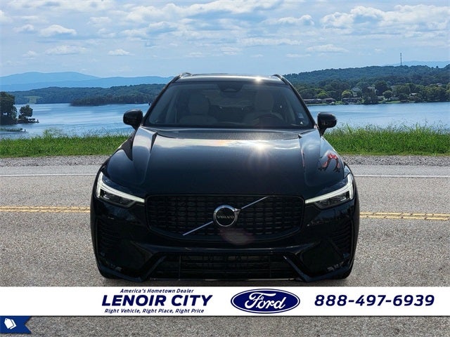 2025 Volvo XC60 B5 Core